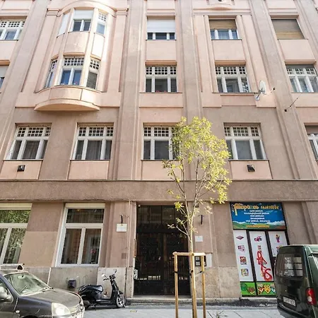 Апартаменты Premium 1 Bedroom On Maria St