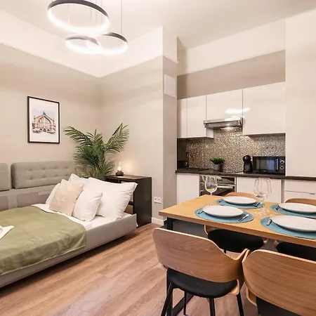 Апартаменты Premium 1 Bedroom On Maria St
