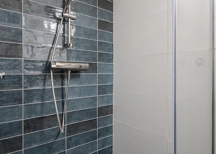 Premium 1 Bedroom On Maria St *